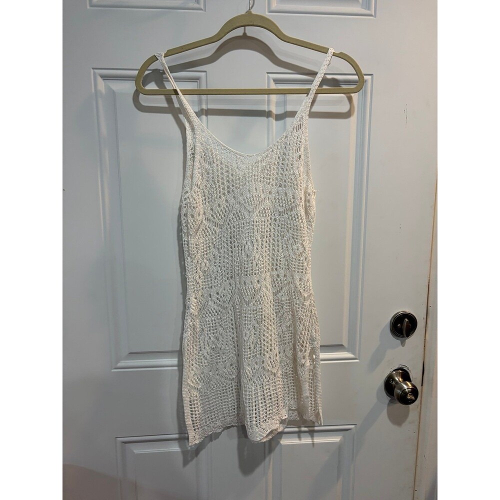 Women’s White Weave Stitch Cover Up